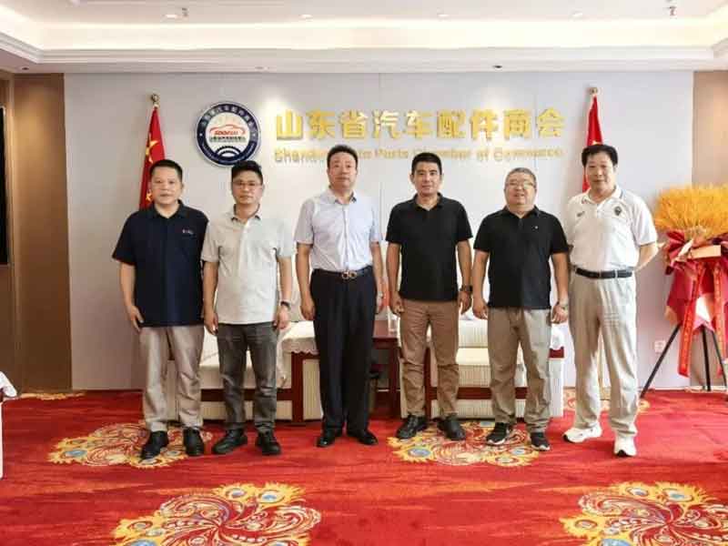 百届盛会蓄势启航  深化合作携手共赢——全国汽配会战略合作单位、经纶文化发展（廊坊）有限公司关亚涛一行莅临我会座谈交流洽谈合